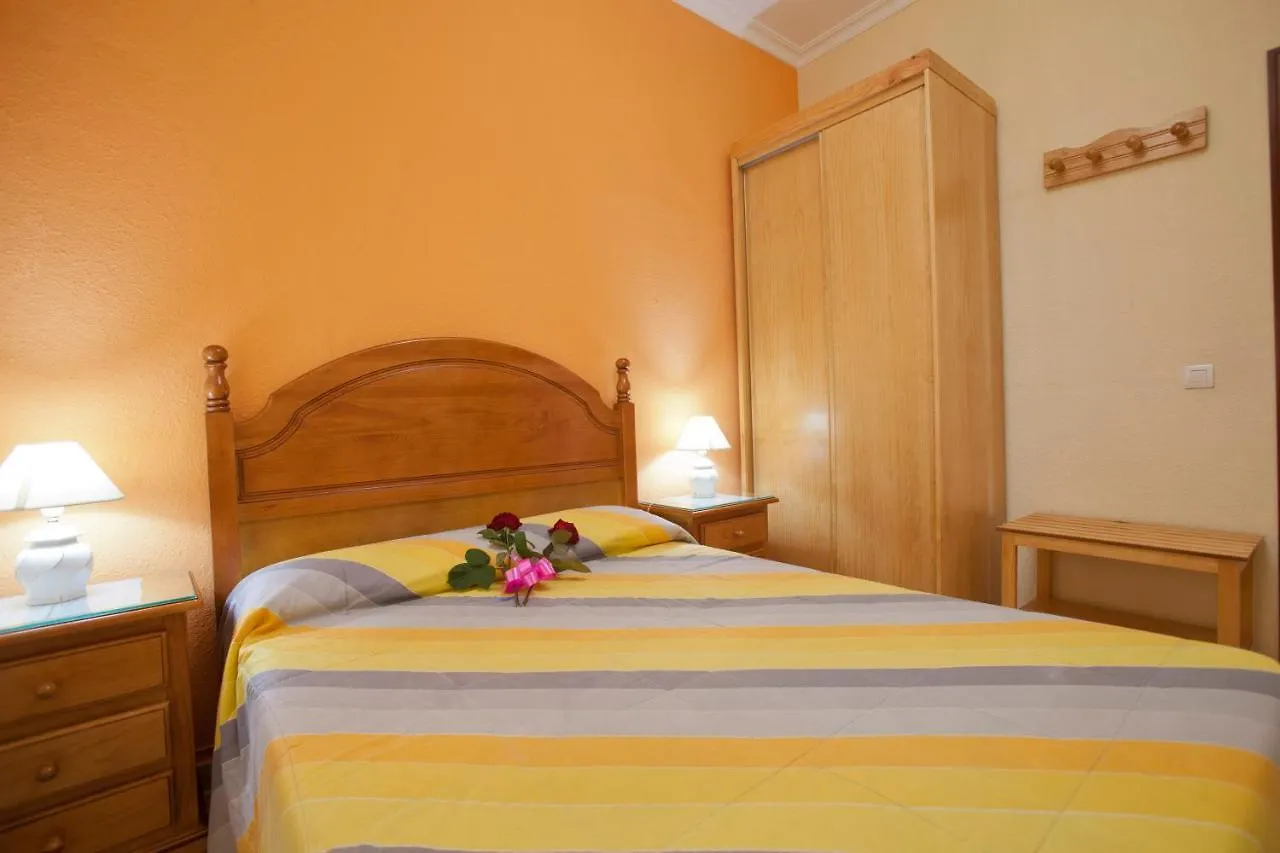 מאלגה Apartment - 2 Bedrooms With Wifi And Sea Views - 01613